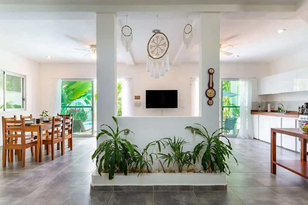 Casa Alegria By Sandy Powerful Tulum